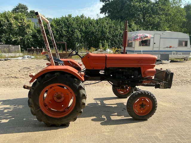 1975 fiat 300 oldtimer tractor - afbeelding 26 van  29
