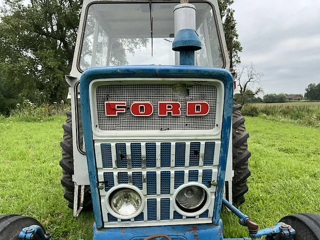1975 ford 4000 oldtimer tractor - afbeelding 7 van  30
