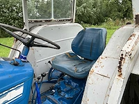 1975 ford 4000 oldtimer tractor - afbeelding 17 van  30