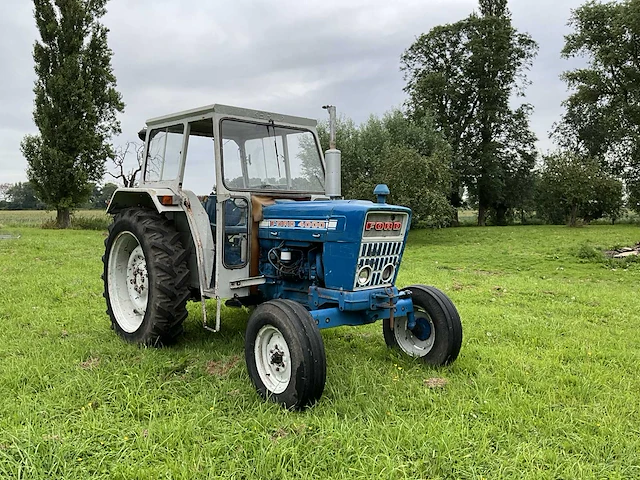 1975 ford 4000 oldtimer tractor - afbeelding 26 van  30