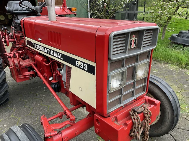 1975 international 633 oldtimer tractor - afbeelding 7 van  19