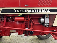 1975 international 633 oldtimer tractor - afbeelding 8 van  19