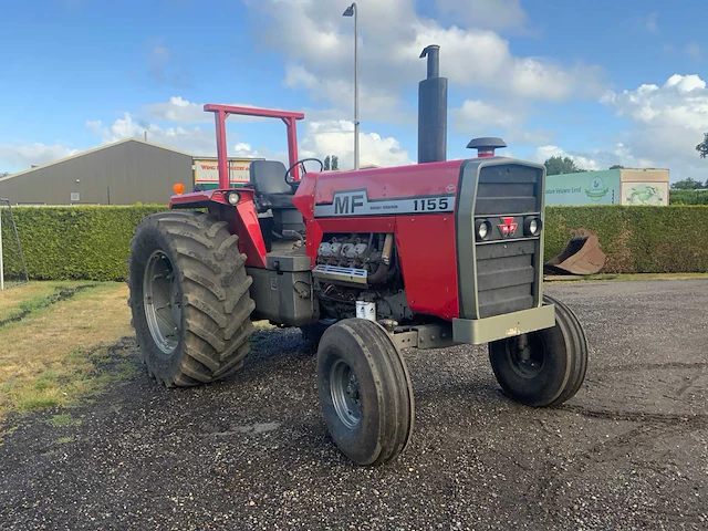 1975 massey ferguson mf 1155 oldtimer tractor - afbeelding 12 van  33