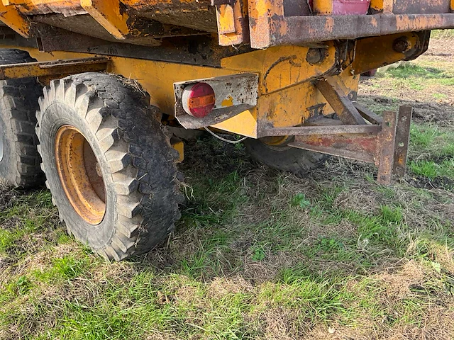 1975 veenhuis 12000 silagekipwagen - afbeelding 16 van  18