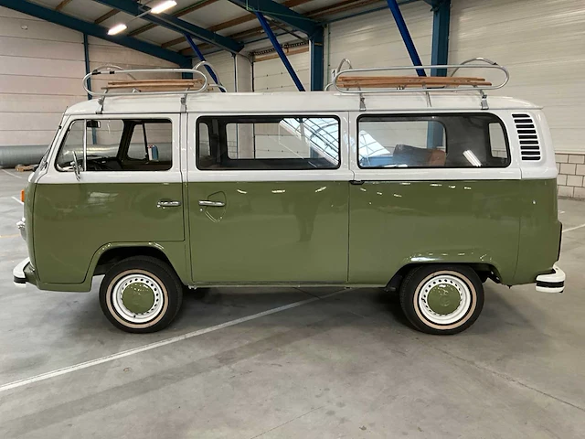 1975 volkswagen t2 personenbus - afbeelding 24 van  25