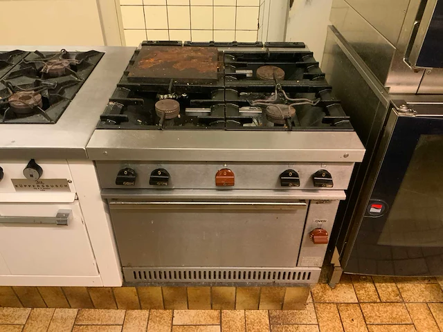 1975 zanussi gasfornuis - afbeelding 1 van  6