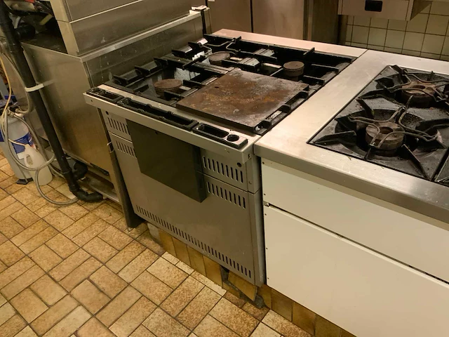 1975 zanussi gasfornuis - afbeelding 6 van  6