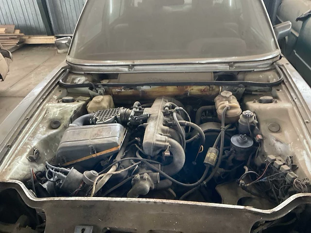 1976 bmw e3 3.3 li oldtimer - afbeelding 9 van  35