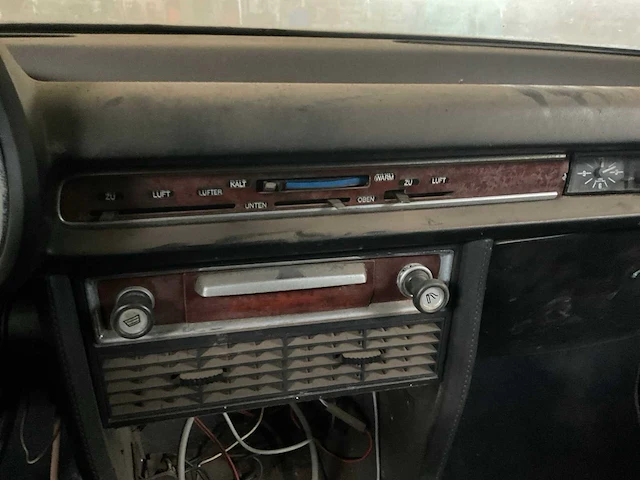 1976 bmw e3 3.3 li oldtimer - afbeelding 24 van  35