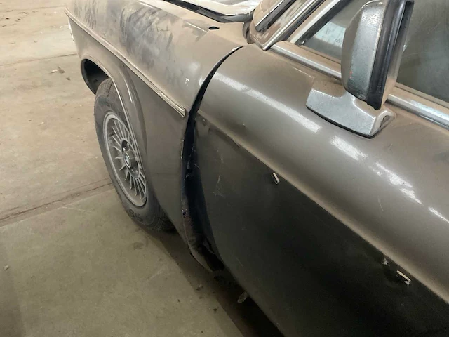 1976 bmw e3 3.3 li oldtimer - afbeelding 32 van  35
