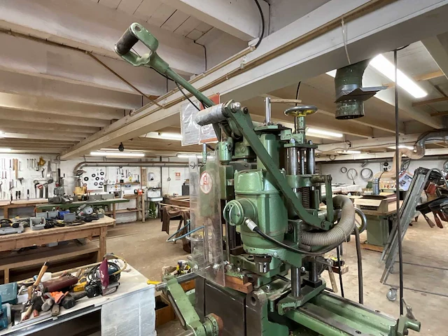 1976 d harbs uks-65-h kettingfreesmachine - afbeelding 8 van  12