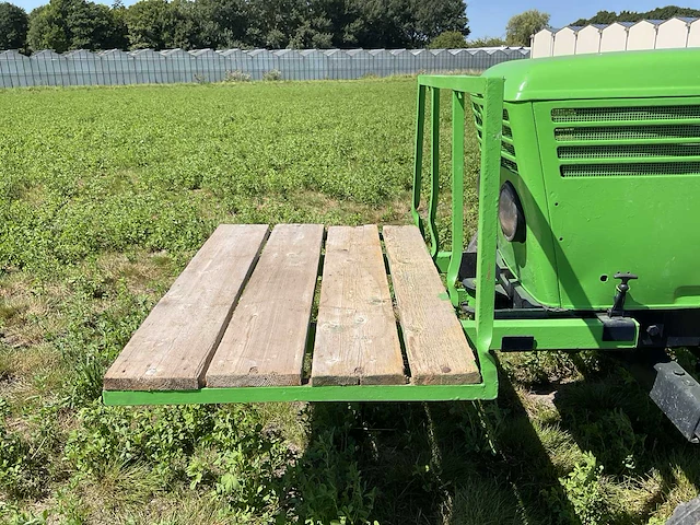 1976 deutz-fahr d4006-s tweewielaangedreven landbouwtractor - afbeelding 3 van  23