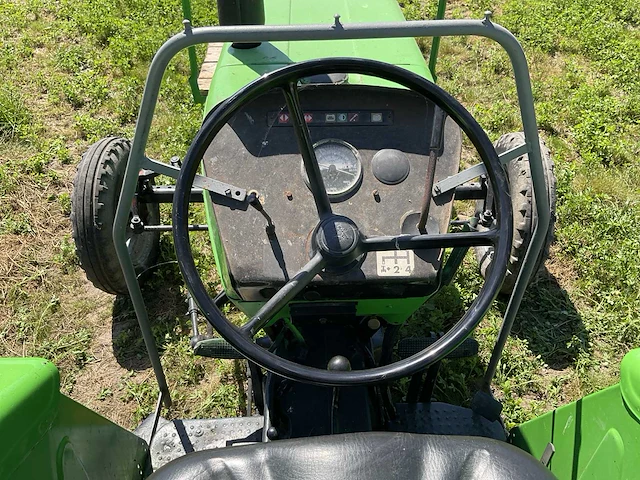 1976 deutz-fahr d4006-s tweewielaangedreven landbouwtractor - afbeelding 10 van  23