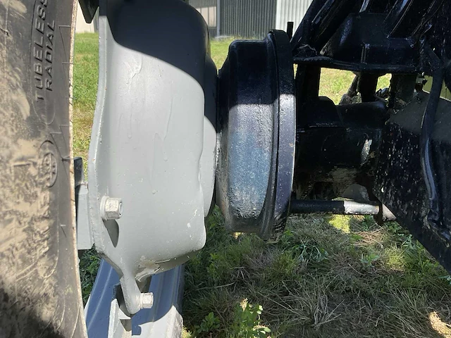 1976 deutz-fahr d4006-s tweewielaangedreven landbouwtractor - afbeelding 15 van  23