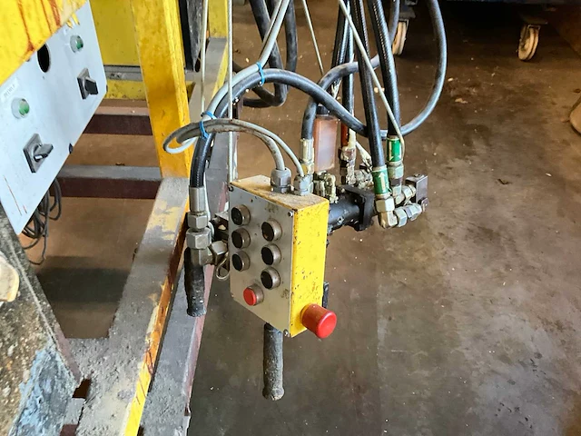 1976 elastogan puromat purspuitmachine - afbeelding 19 van  29