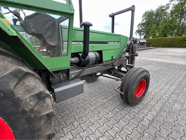 1976 fendt favorit 610 ls tweewielaangedreven landbouwtractor - afbeelding 5 van  18
