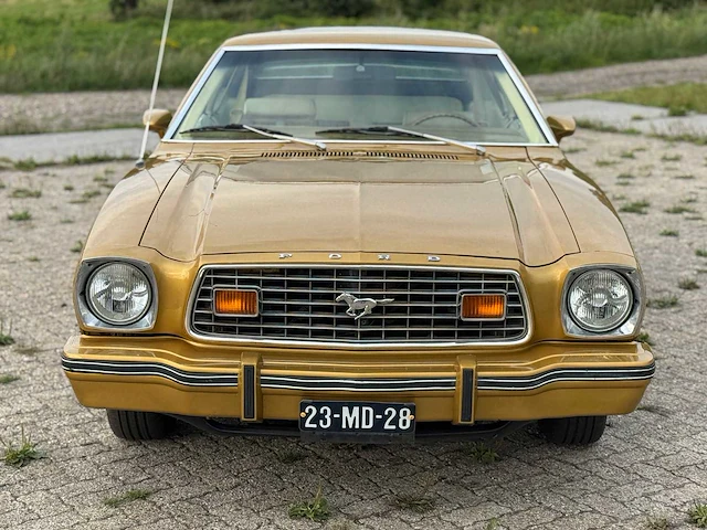1976 ford mustang ii v8 - afbeelding 26 van  27