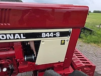 1976 international 844-s vierwielaangedreven landbouwtractor - afbeelding 7 van  45