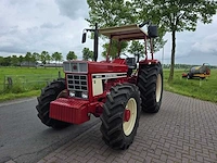 1976 international 844-s vierwielaangedreven landbouwtractor - afbeelding 12 van  45