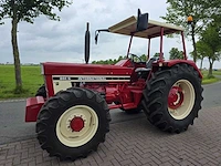 1976 international 844-s vierwielaangedreven landbouwtractor - afbeelding 42 van  45