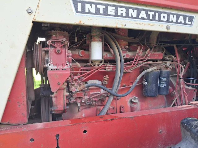 1976 international i-4166 oldtimer tractor - afbeelding 9 van  21