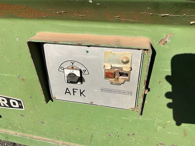 1976 kamro afk 4 schaafbank - afbeelding 7 van  10