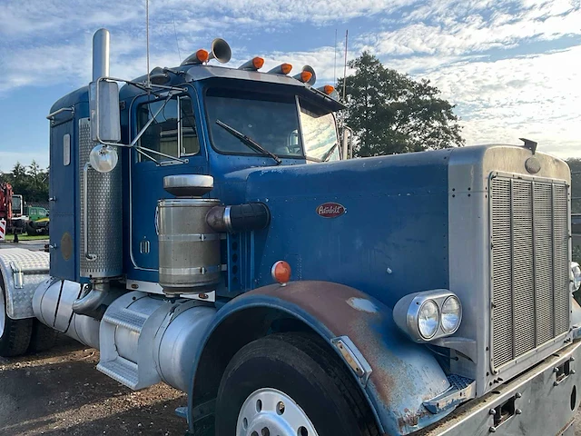 1976 peterbilt 359 - s vrachtwagen - afbeelding 4 van  46