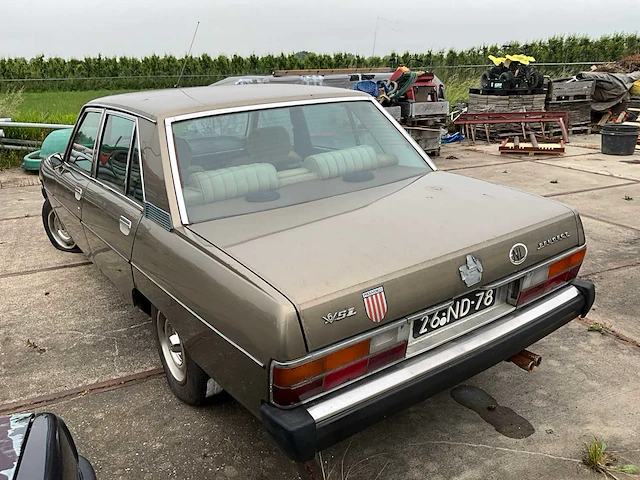 1976 peugeot 604 v6 sl personenauto - afbeelding 10 van  16