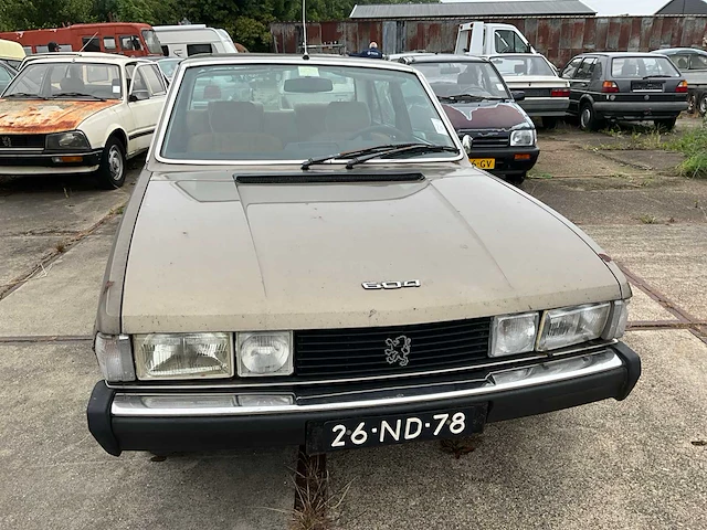 1976 peugeot 604 v6 sl personenauto - afbeelding 15 van  16
