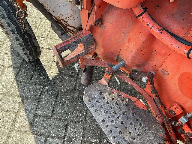 1976 renault 50s smalspoor tractor - afbeelding 9 van  19