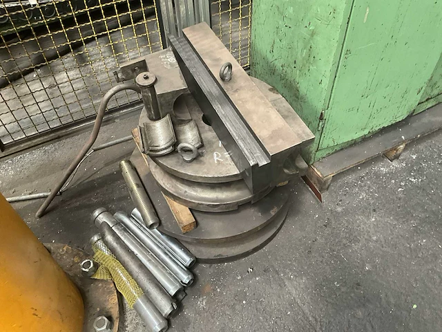 1976 schwarze - wirtz c100 cnc doornbuigmachine - afbeelding 25 van  27
