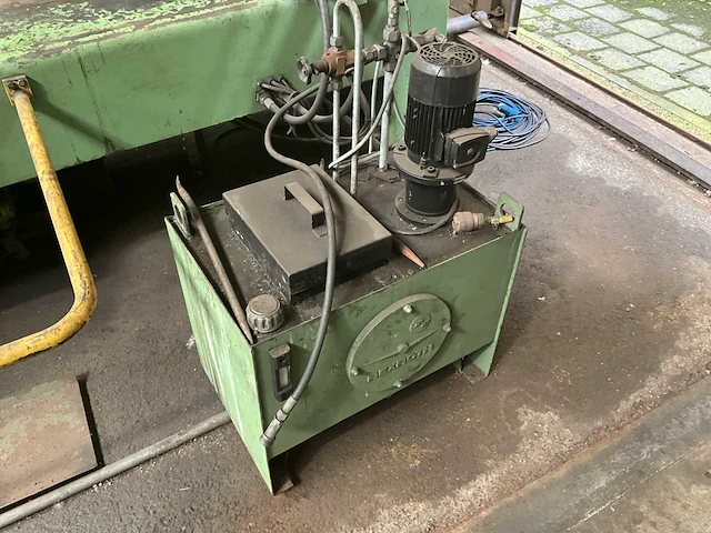 1976 schwarze - wirtz c100 cnc doornbuigmachine - afbeelding 7 van  27