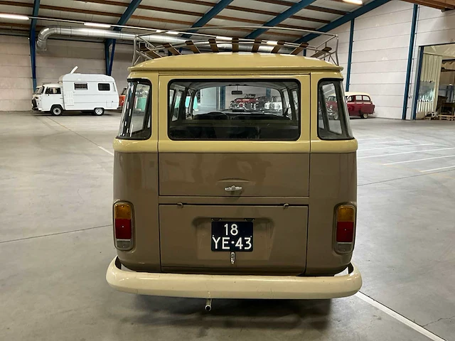 1976 volkswagen t2 personenbus - afbeelding 27 van  30