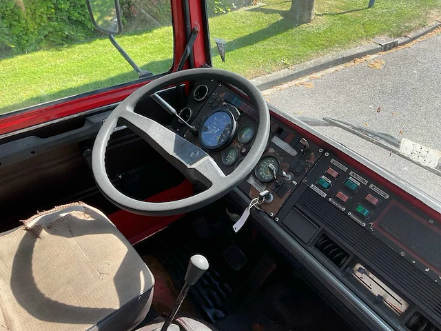 1977 - renault - saviem - brandweerwagen/ladderwagen - afbeelding 6 van  26