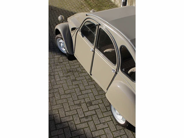 1977 citroën 2cv - oldtimer - afbeelding 35 van  38
