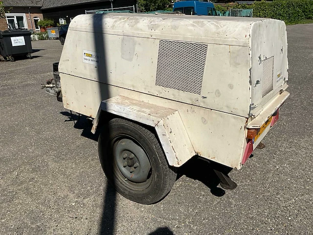 1977 demag compressor aanhangwagen - afbeelding 11 van  15