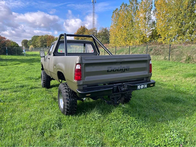 1977 dodge w200. 4x4 oldtimer - afbeelding 19 van  25