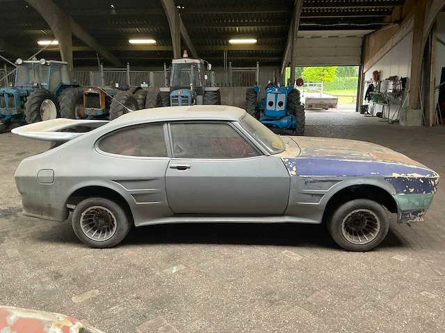 1977 ford capri mk3 2000s oldtimer - afbeelding 21 van  24