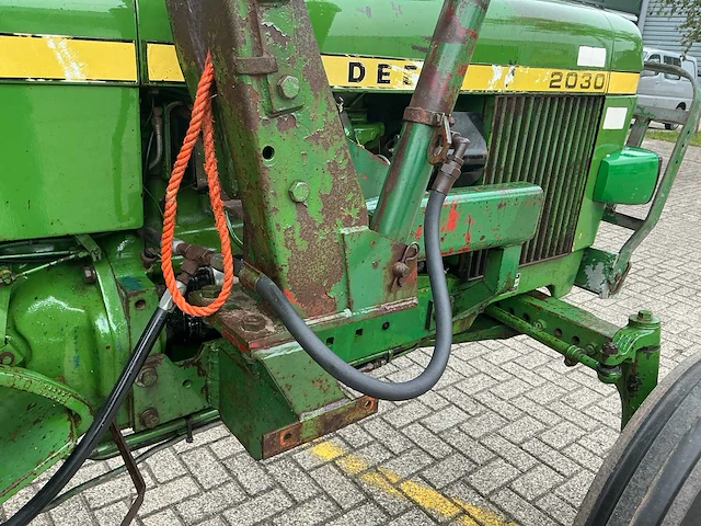1977 john deere 2030 tweewielaangedreven landbouwtractor - afbeelding 17 van  27