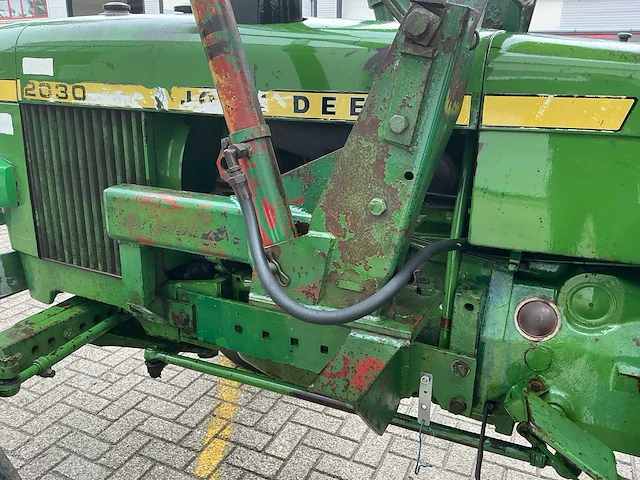 1977 john deere 2030 tweewielaangedreven landbouwtractor - afbeelding 18 van  27