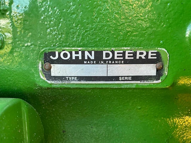 1977 john deere 2030s vierwielaangedreven landbouwtractor - afbeelding 25 van  50