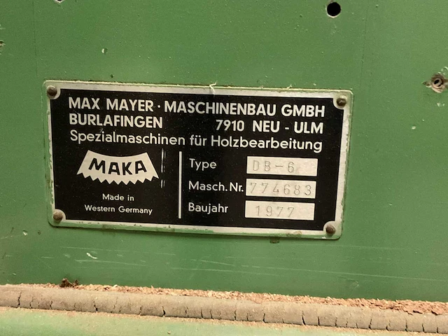 1977 maka db-6 gatensteekmachine - afbeelding 2 van  10