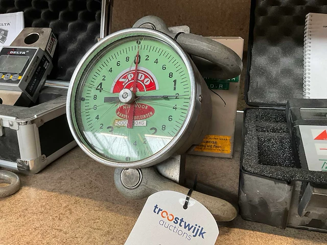 1977 spido 290 trekkrachtmeter 5t - afbeelding 1 van  4