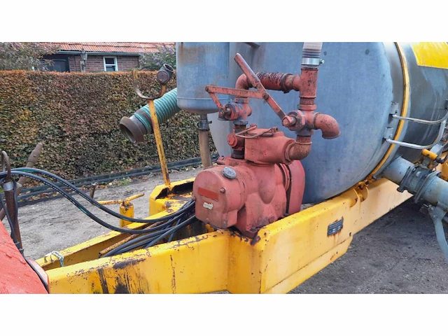 1977 veenhuis 4200 mesttank - afbeelding 3 van  5