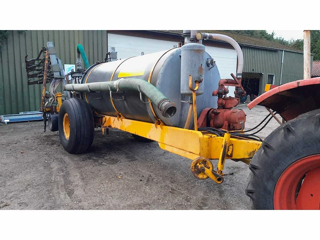 1977 veenhuis 4200 mesttank - afbeelding 4 van  5