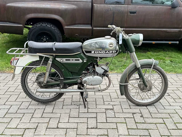 1977 zundapp cs 50cc bromfiets - afbeelding 11 van  14