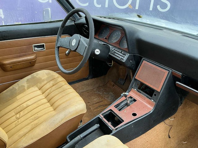 1978 - opel - commodore - 2500 s sedan - oldtimer - afbeelding 8 van  10