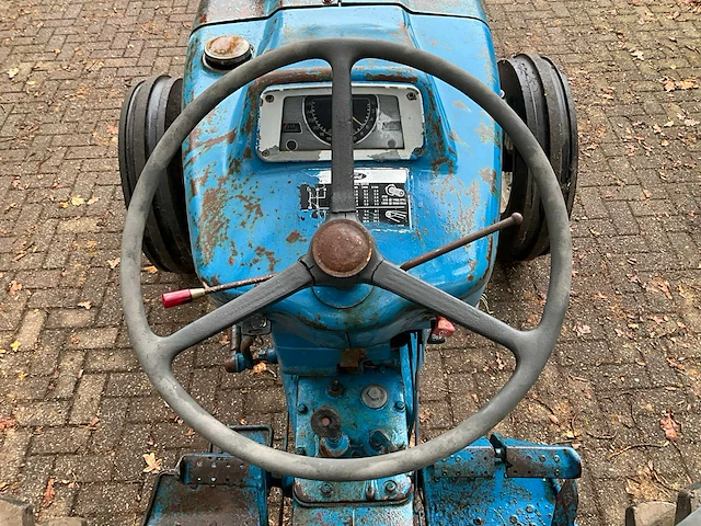 1978 ford 4000 tweewielaangedreven landbouwtractor - afbeelding 3 van  38