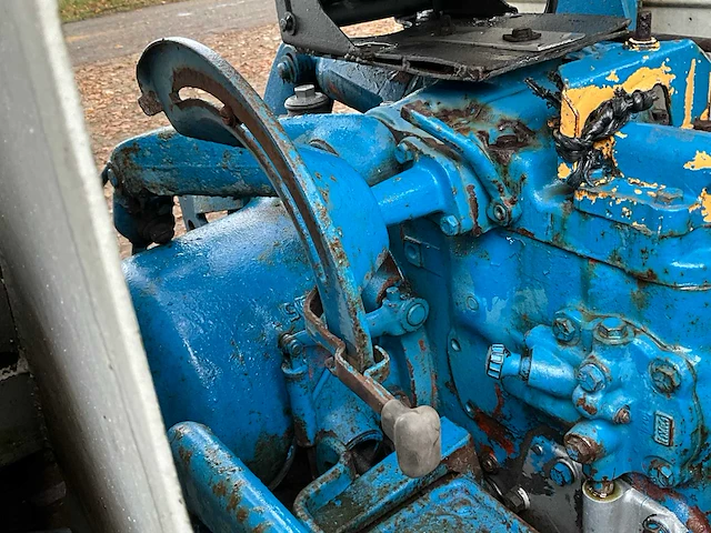 1978 ford 4000 tweewielaangedreven landbouwtractor - afbeelding 9 van  38