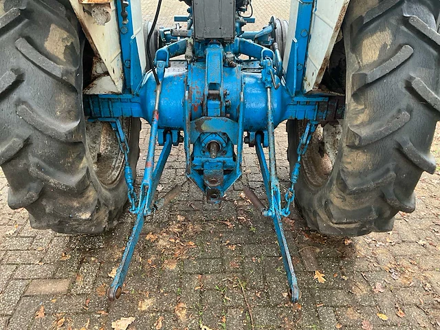 1978 ford 4000 tweewielaangedreven landbouwtractor - afbeelding 15 van  38